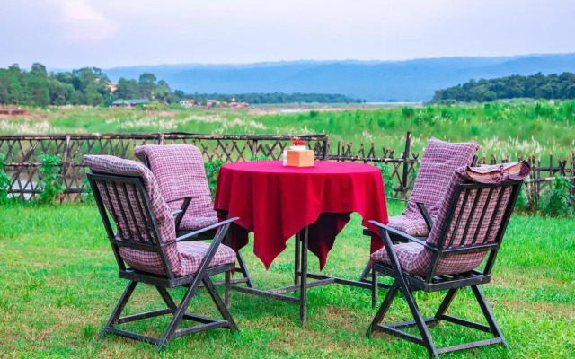 Chitwan Riverside Resort by OYO Rooms