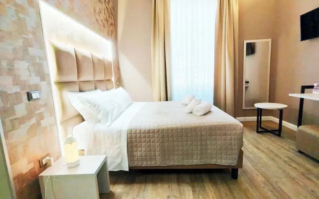 Nicole Suite