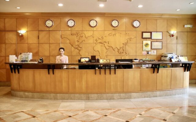 Oriental Hotel