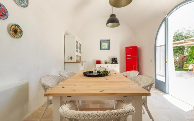 2410 Tenuta dei Fragni by Perle di Puglia