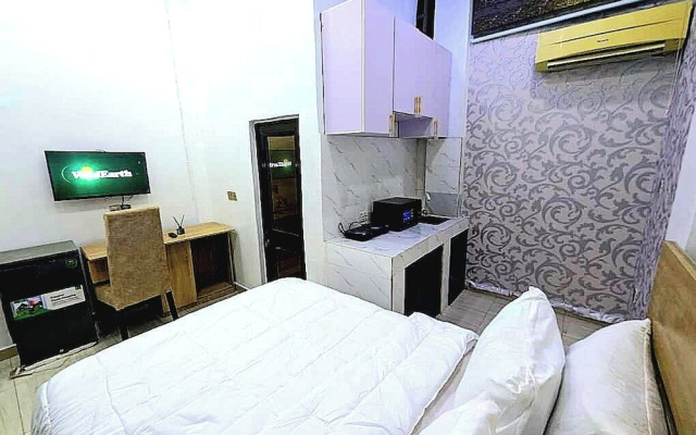 Frenezia Boutique Apart-Hotel