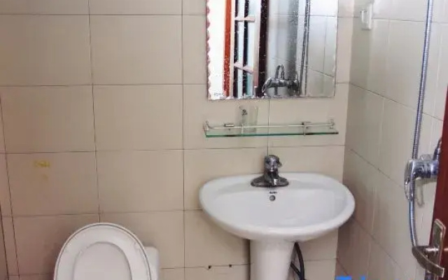 Huifeng Hotel