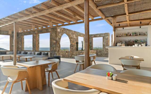 Radisson Blu Euphoria Resort, Mykonos