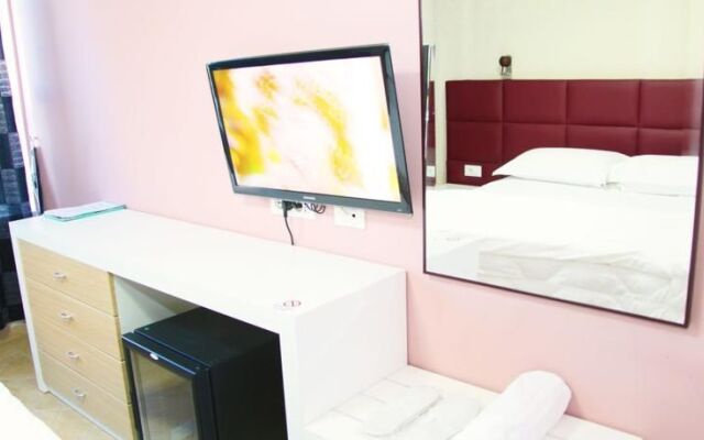 Hotel Relax