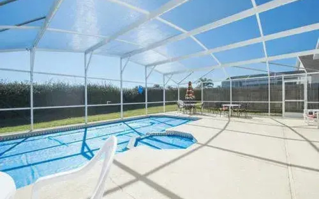 Hampton Lakes 435