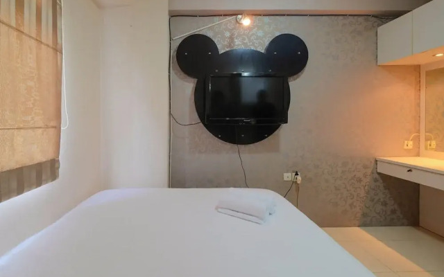 Emerald Functional 2BR Apartment Gading Nias