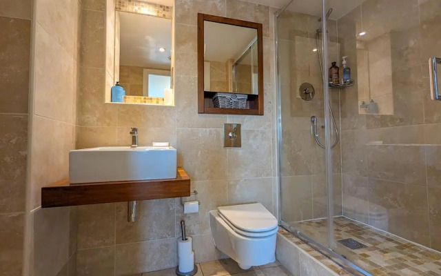 Merchants Place Apartment