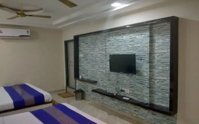 Hotel Raj Palace