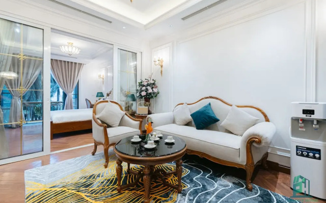 Luxe Paradise Suites Hotel