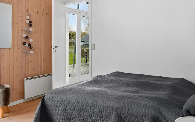 6 Person Holiday Home in Vaeggerlose-by Traum