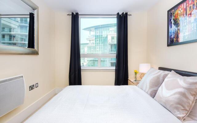 St. Georges Wharf Serviced Apartments by TheSqua.re