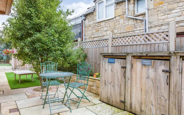 Postmaster's Lodging