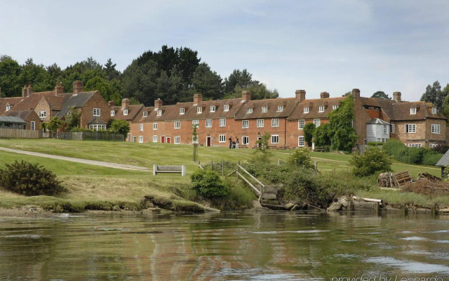 Master Builders House Hotel