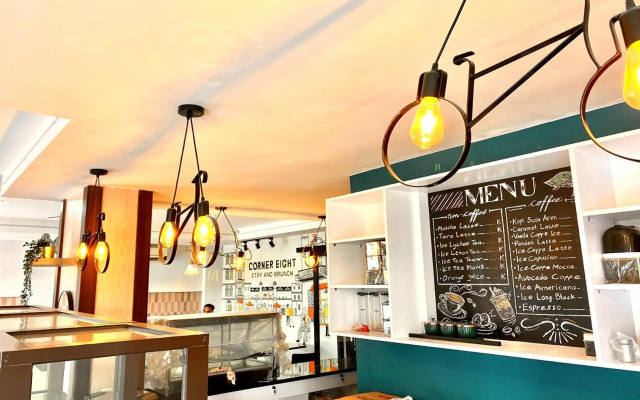 Behomy Corner 8 Lippo Karawaci