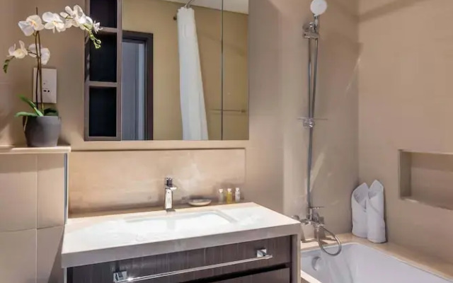 Silkhaus Elegant Pad With Balcony Pool Gym