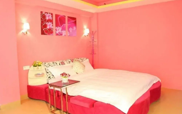 Xiamen Qinghuaci Inn