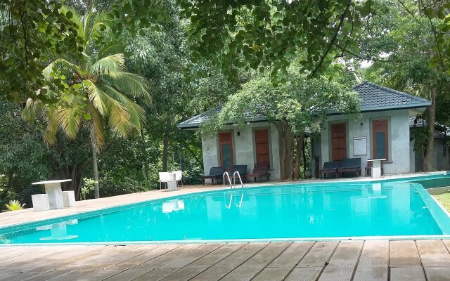 Nil Diya Mankada Safari Lodge