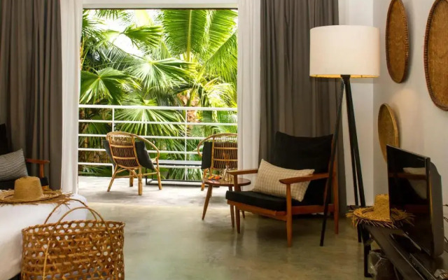 Mittali Beach Hotel