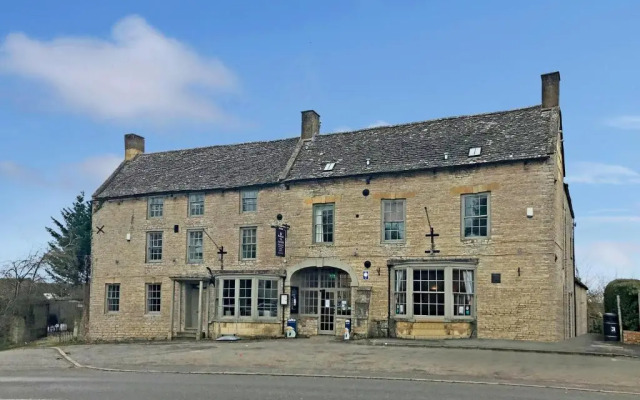 The Halford Bridge Inn