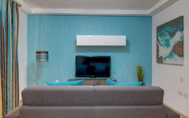 1 Bedroom Apartment Sliema Tigne Suites
