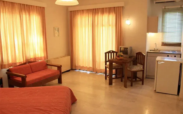 Calypso Hotel Apartments