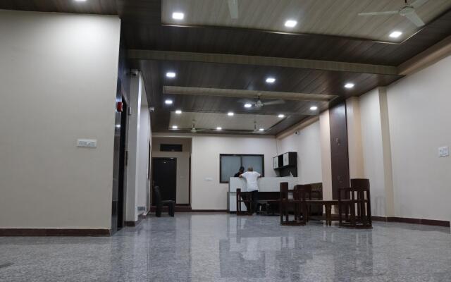 Hotel Silver Cloud