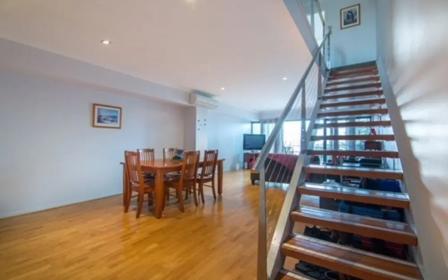 Spacious Apartment with Sea Views