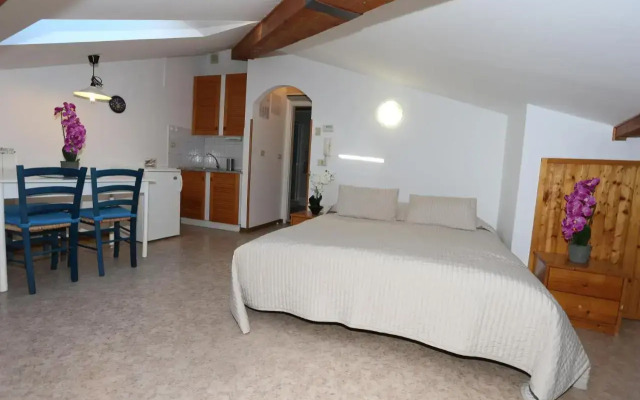 Allure Apartments