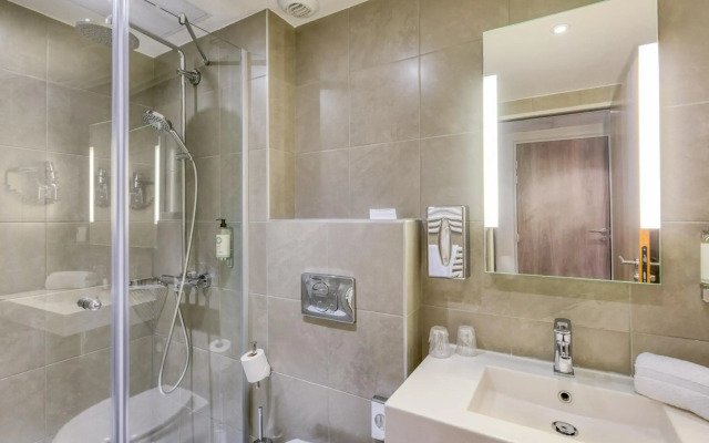 Best Western Plus Paris Velizy