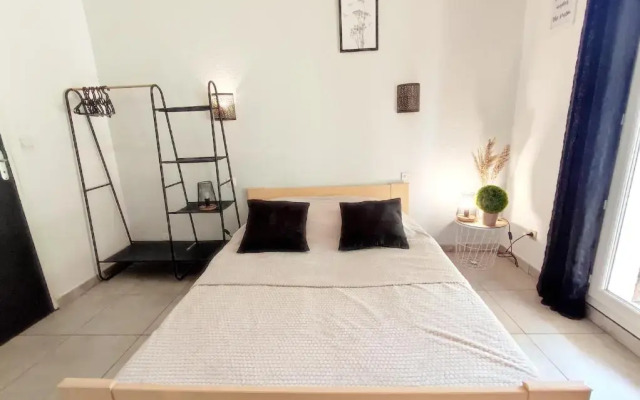 Appartement calme avec jardin privatif - 3 -