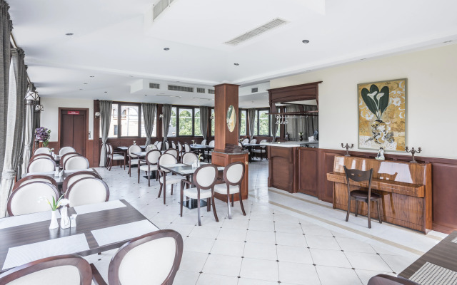 Отель Копала Рике