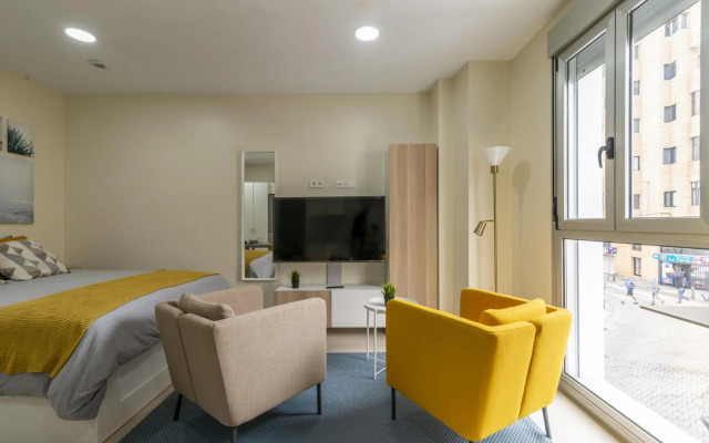 Lightbooking Livian Suites Las Palmas