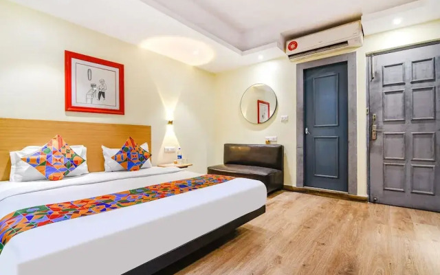OYO Townhouse 152 Sarat Colony
