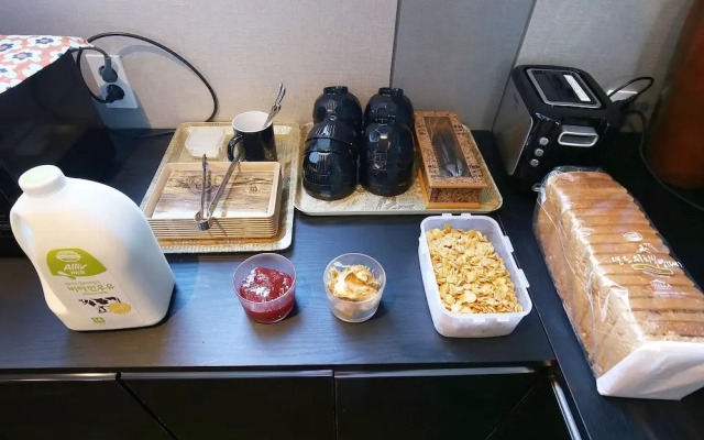 Daejeon Sintanjin Naru Motel