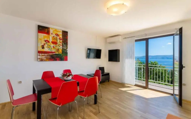 Apartment in Novi Vinodolski 39131