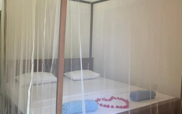 Yoho Talalla Ocean Beach Resort