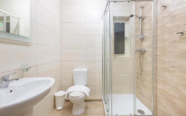 Sliema Charming: 3BR Apartment Near the Beach by 360 Estates