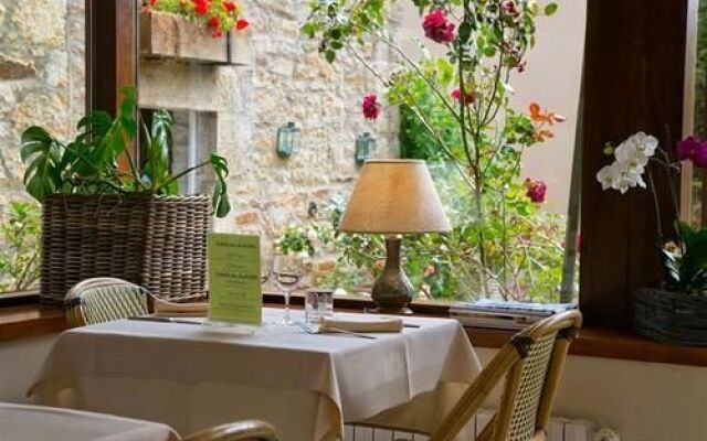 Logis Relais De Kergou