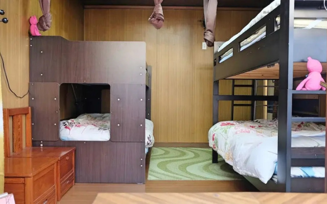 Kimono Inn Utakata - Hostel