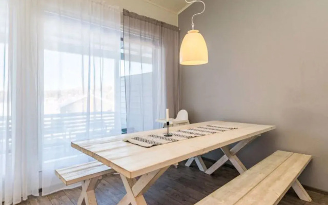 Skivillas 78 ukkohalla (1)