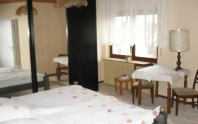 Pension Mainzer Rad