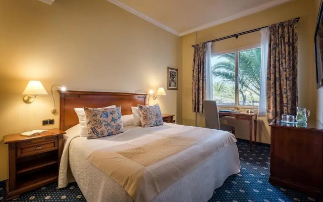 Casa León Royal Retreat