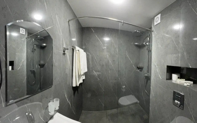 Avenue Park Hotel
