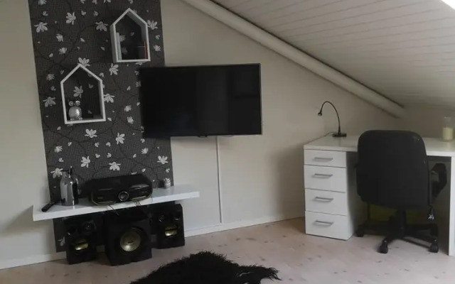 Rose Cottage 70m2 Tórshavn with Parking