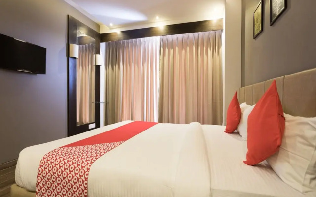 OYO 13012 Hotel HR Greens