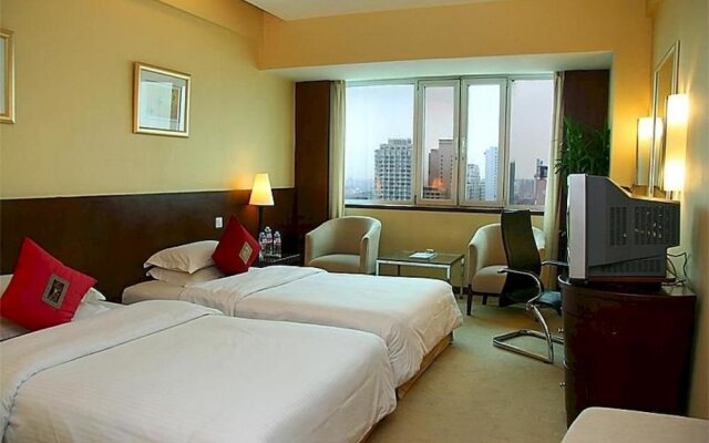 Maxcourt Hotel