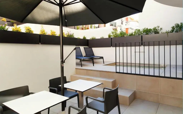 Vila Arenys Hotel