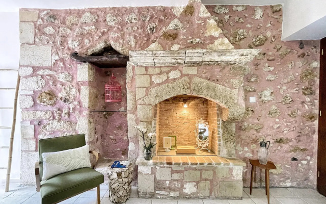 Sohora Courtyard Retreat - Rethimno Spring Home