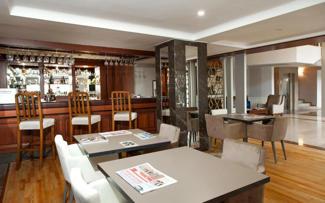 Spilos Hotel