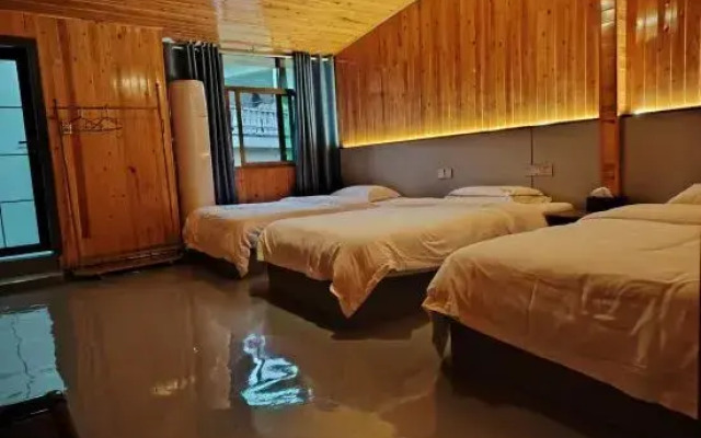 Chadong Yuhua Inn (Biancheng Scenic Spot Store)